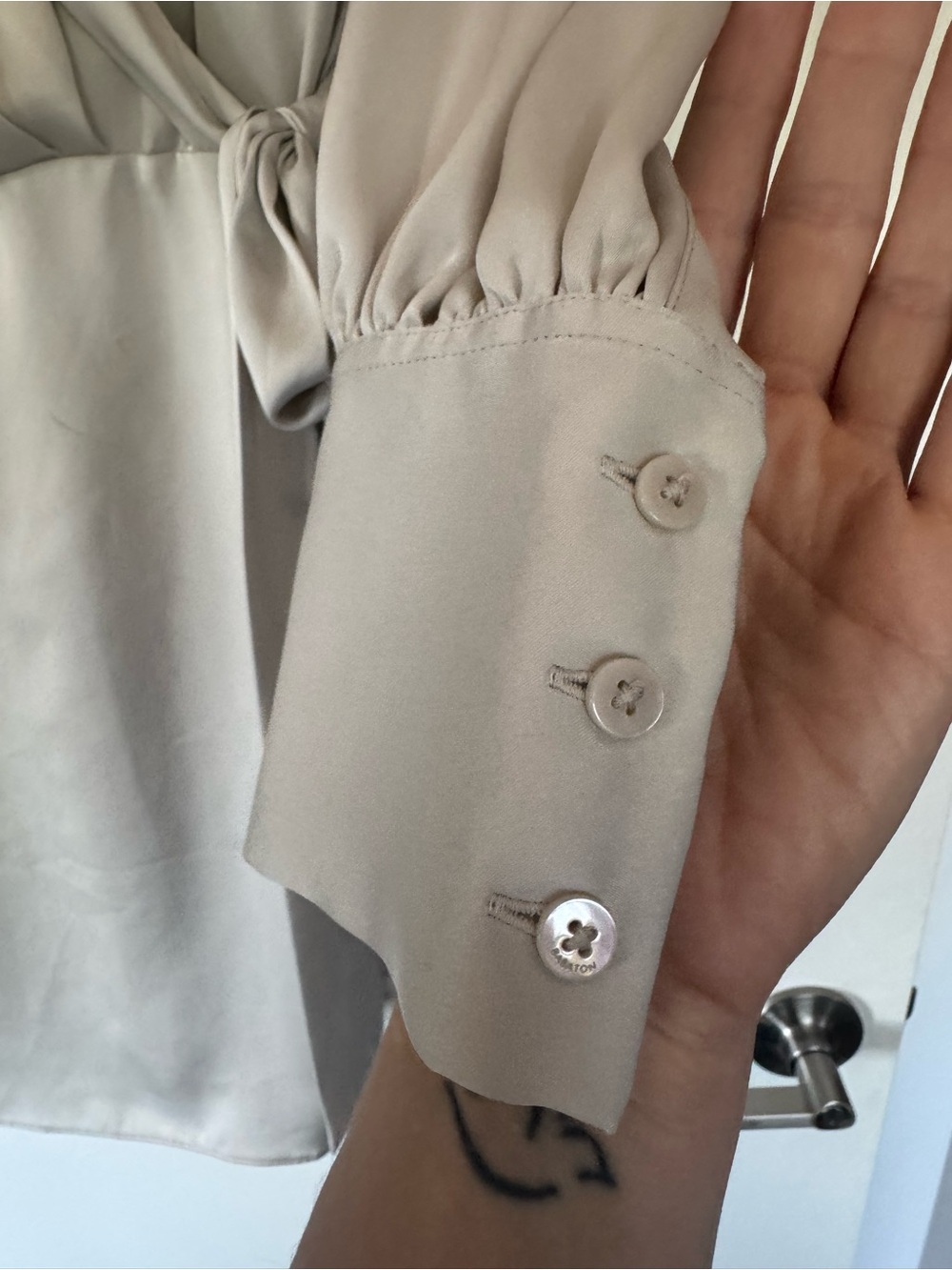Aritzia Cream Wrap-Style Long
Sleeve Mini Dress - Picture 4 of 7